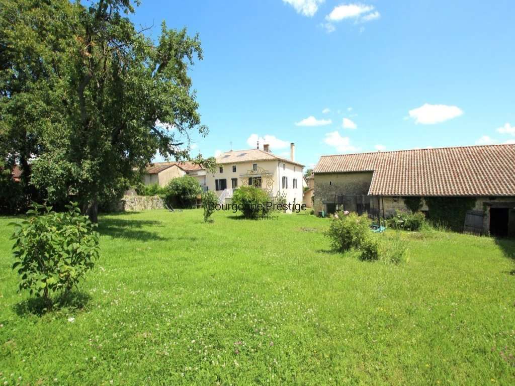 Maison à TOURNUS