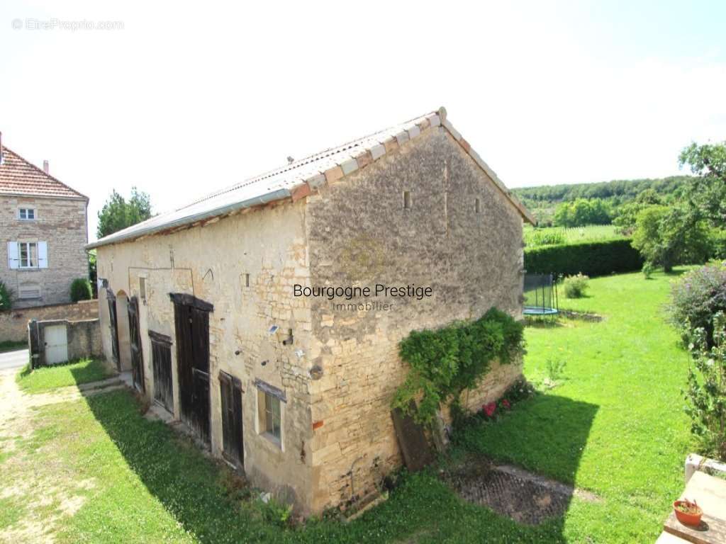 Maison à TOURNUS