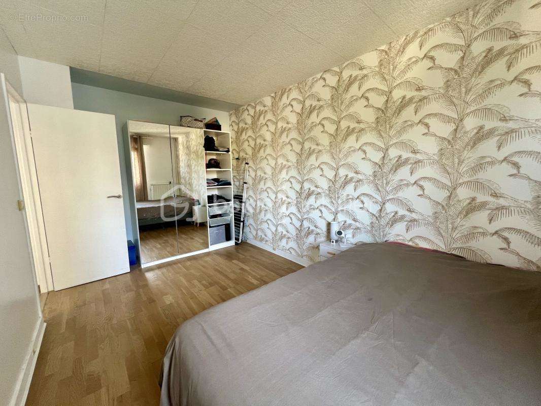 Appartement a louer garches - 3 pièce(s) - 66 m2 - Surfyn