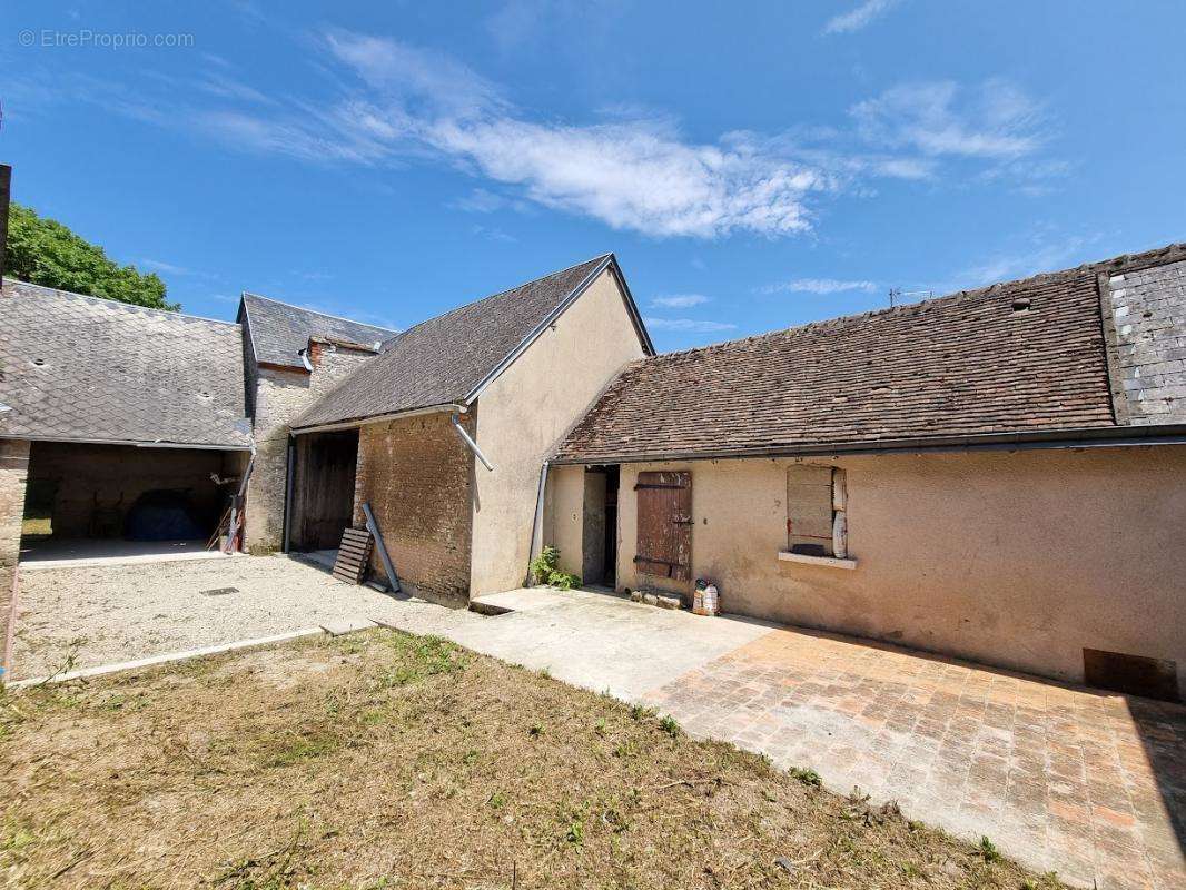 Maison à ASCHERES-LE-MARCHE