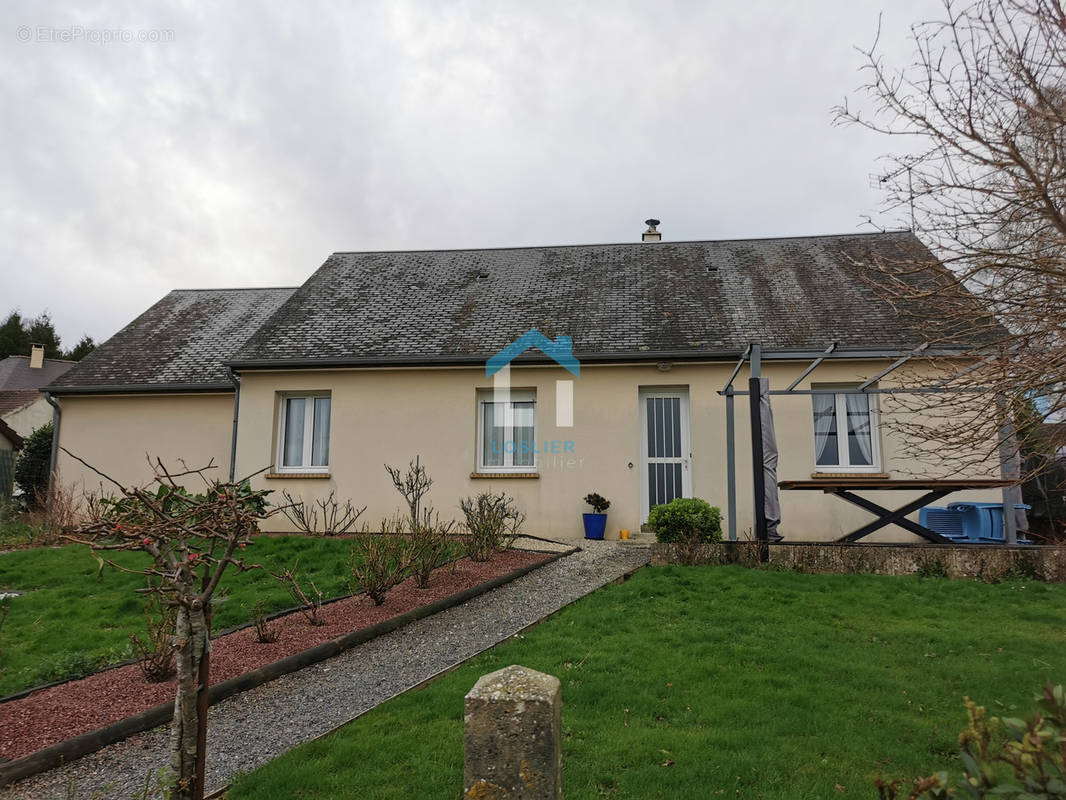 Maison à BRECEY