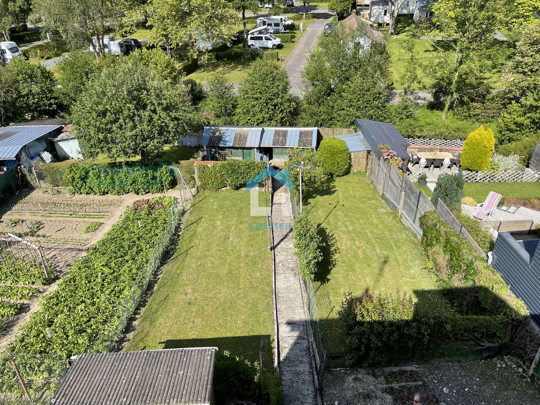 Maison à VILLEDIEU-LES-POELES