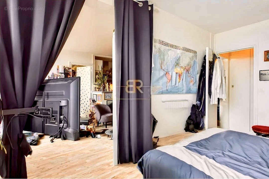 Appartement à PARIS-13E