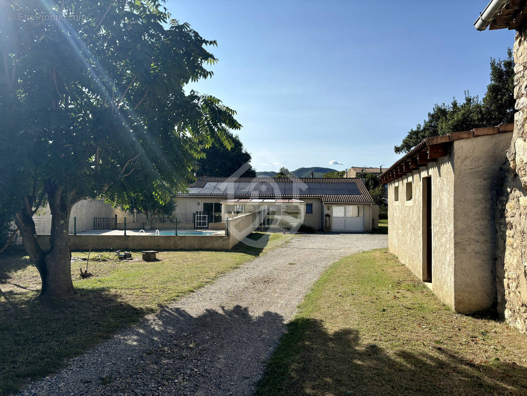 Maison à SAULCE-SUR-RHONE