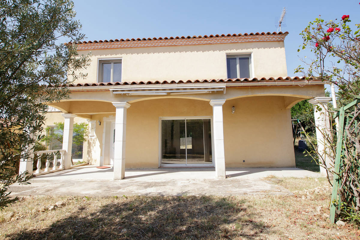 Maison à BOLLENE