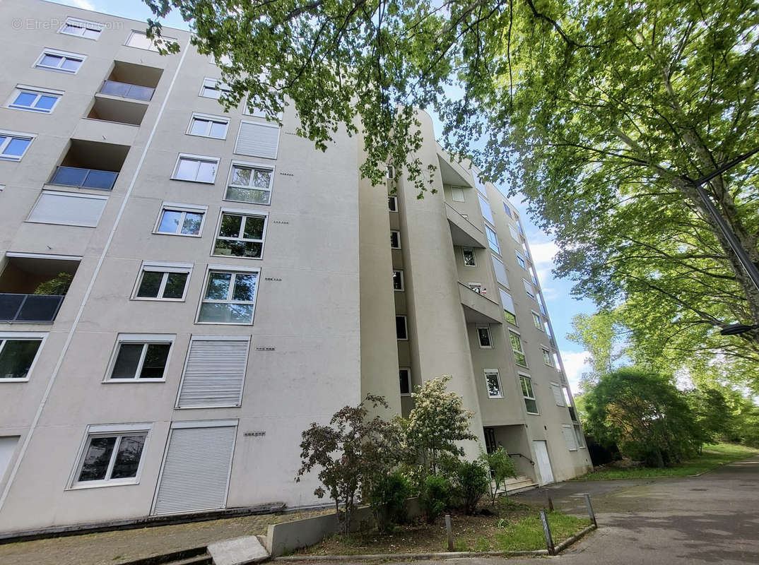 Appartement à LYON-7E