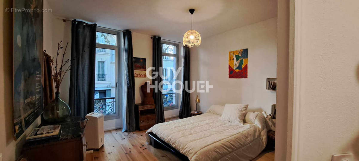 Appartement à MARSEILLE-4E