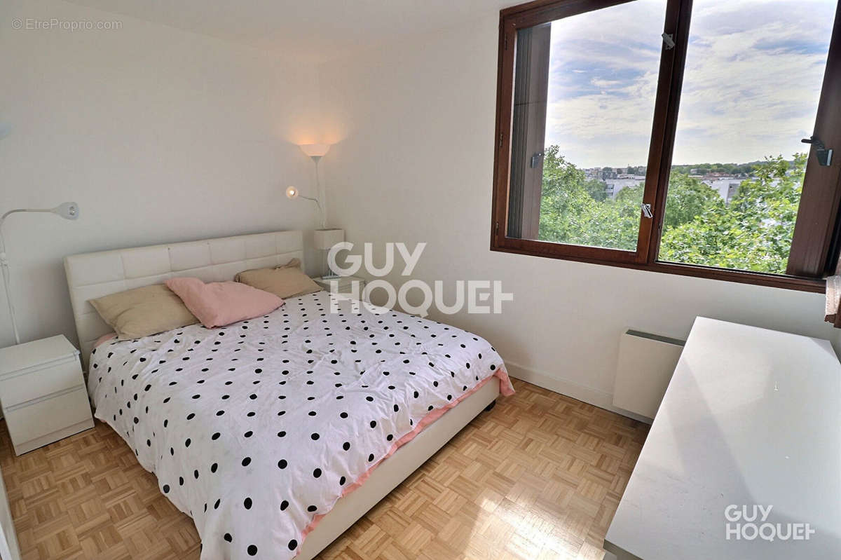 Appartement à NANTERRE