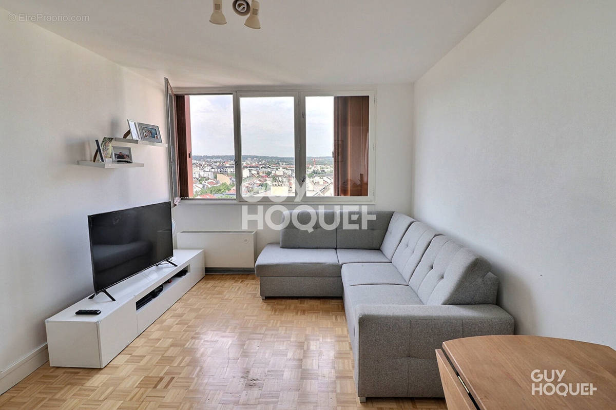 Appartement à NANTERRE