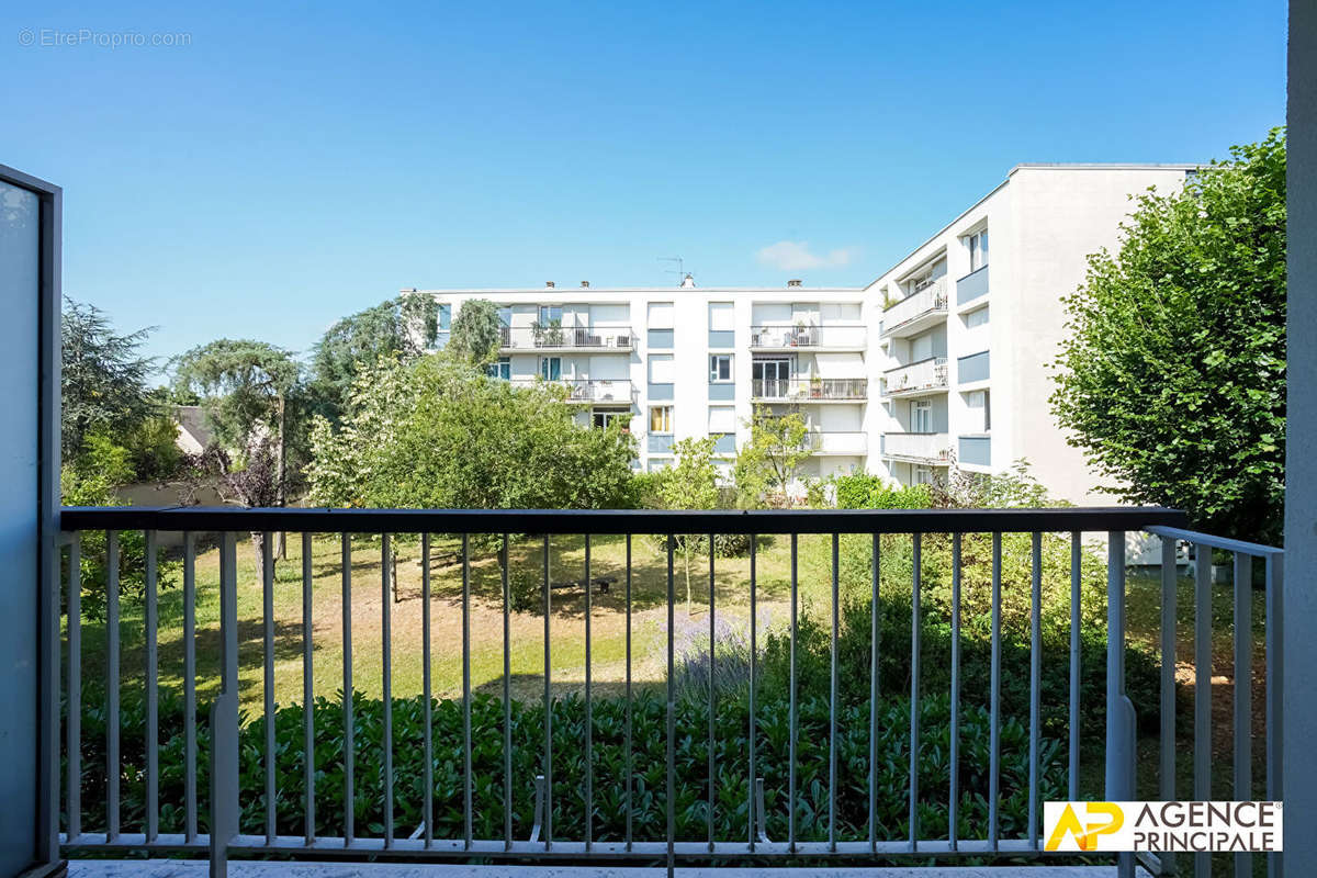 Appartement à MAISONS-LAFFITTE