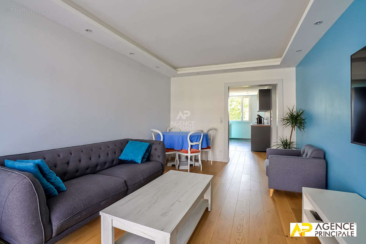 Appartement à MAISONS-LAFFITTE