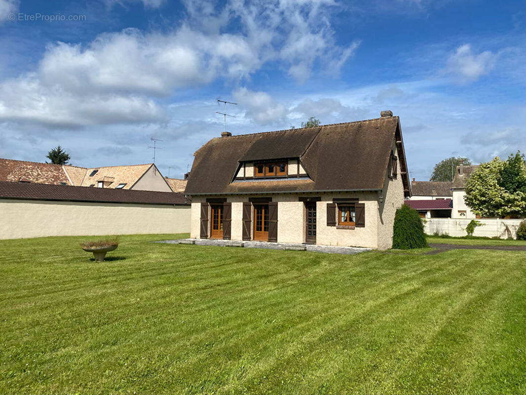 Maison à PACY-SUR-EURE