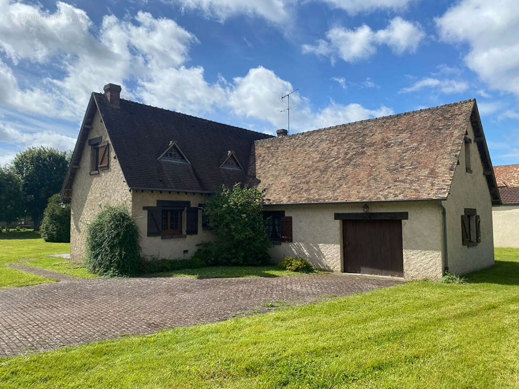 Maison à PACY-SUR-EURE