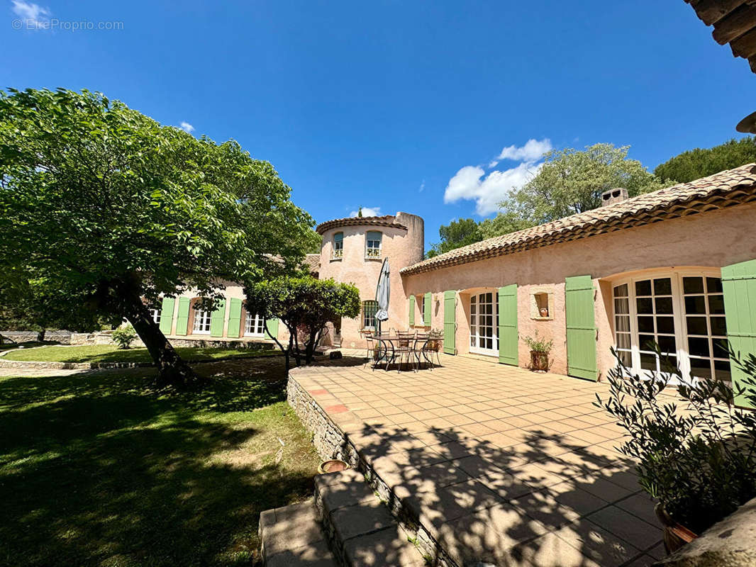 Maison à NIMES