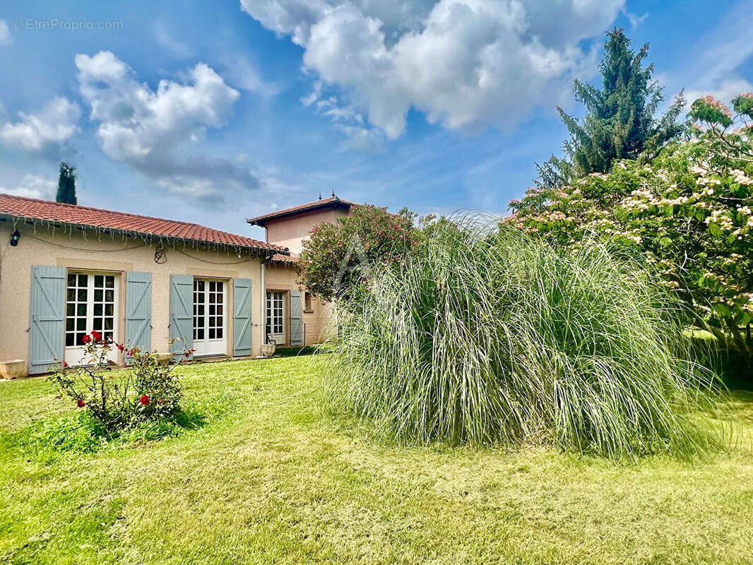 Maison à LABASTIDE-CLERMONT