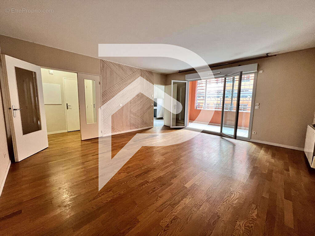 Appartement à LYON-6E