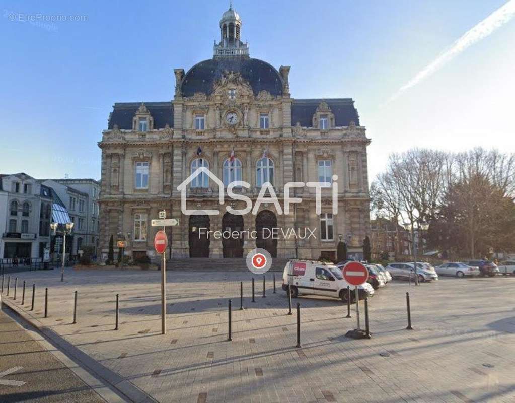 Photo 2 - Parking à TOURCOING