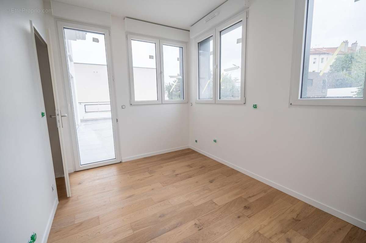 Photo 4 - Appartement à LE PERREUX-SUR-MARNE