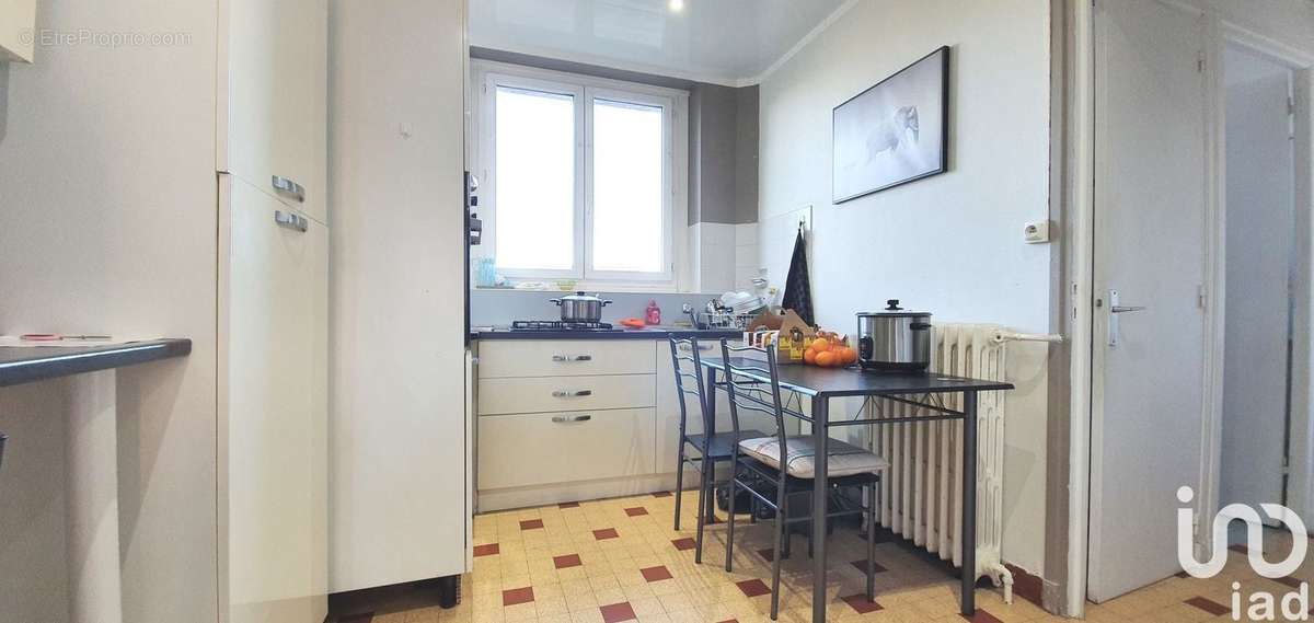 Photo 3 - Appartement à BRIVE-LA-GAILLARDE