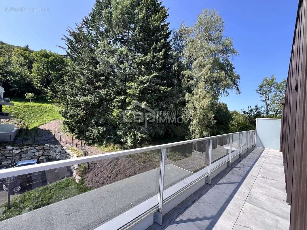 Appartement à EVIAN-LES-BAINS