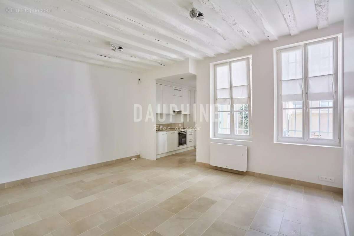 Appartement à PARIS-6E