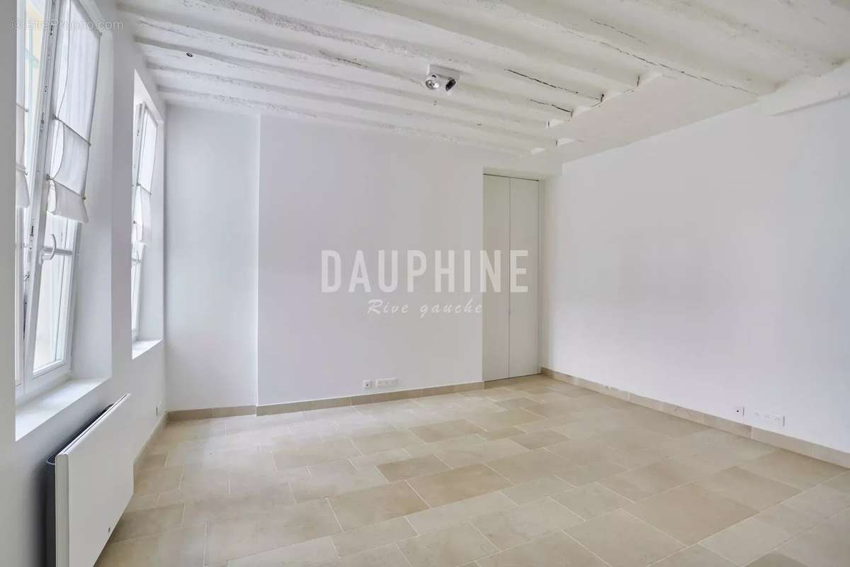 Appartement à PARIS-6E