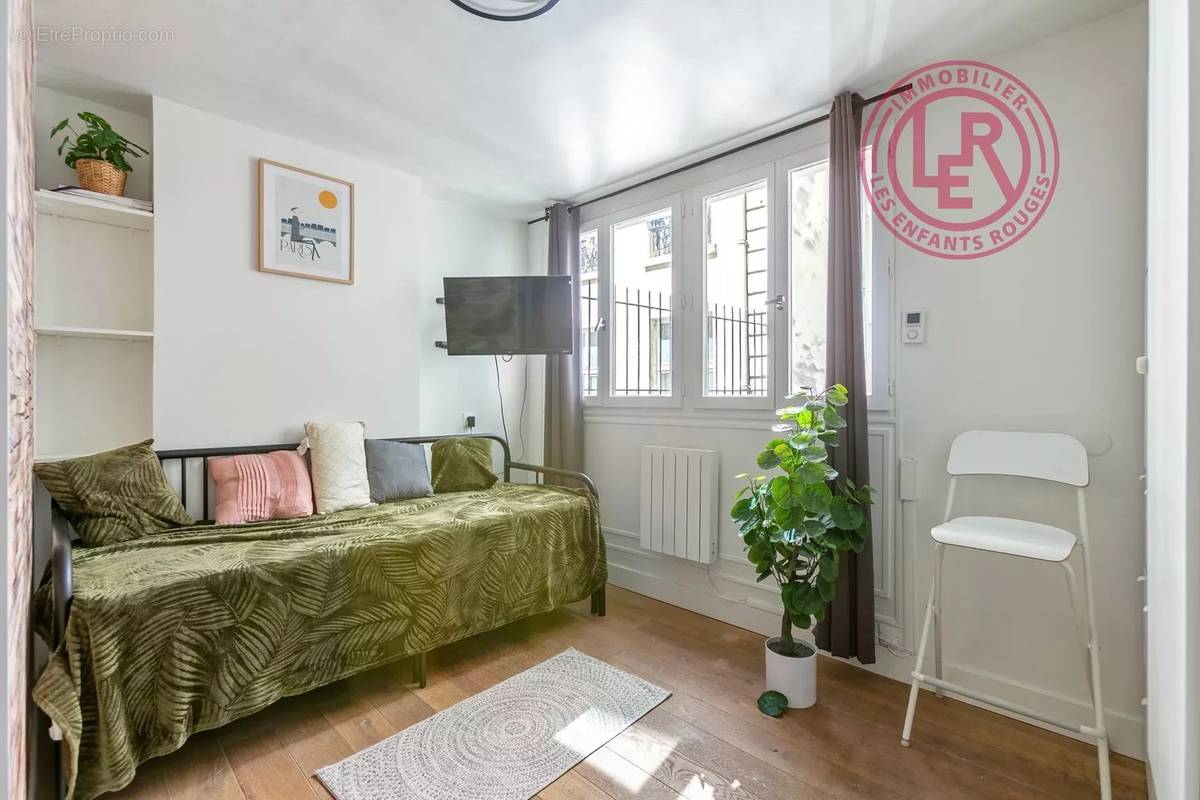 Appartement à PARIS-3E