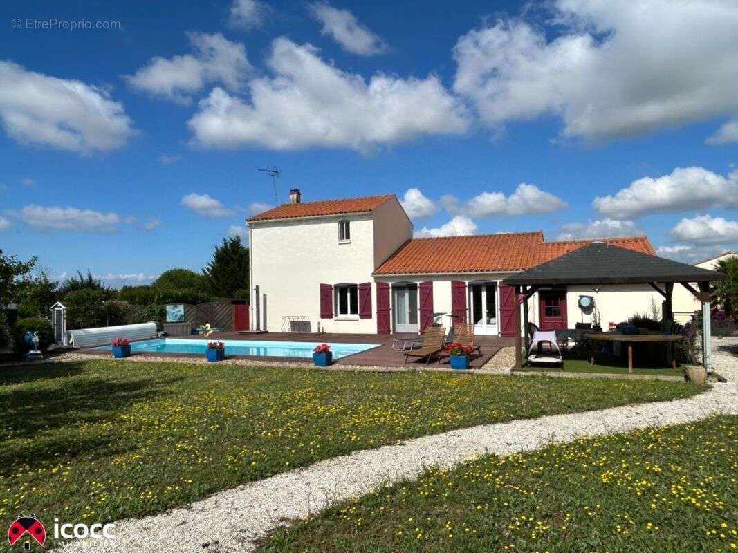 Maison à SAINT-MICHEL-EN-L&#039;HERM