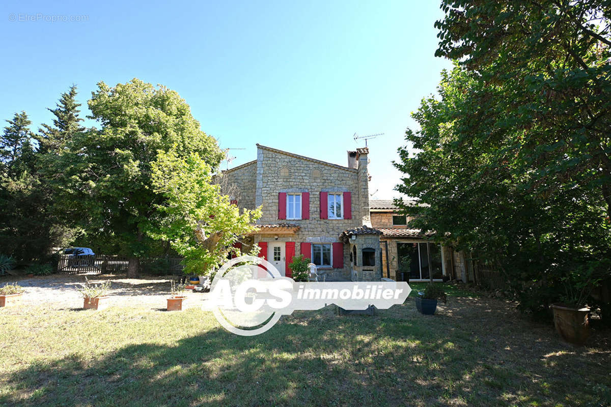 Maison à FAYENCE