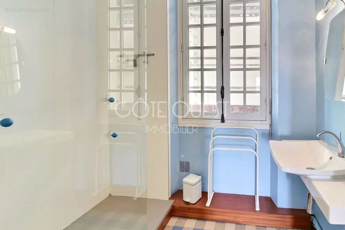 Appartement à CIBOURE