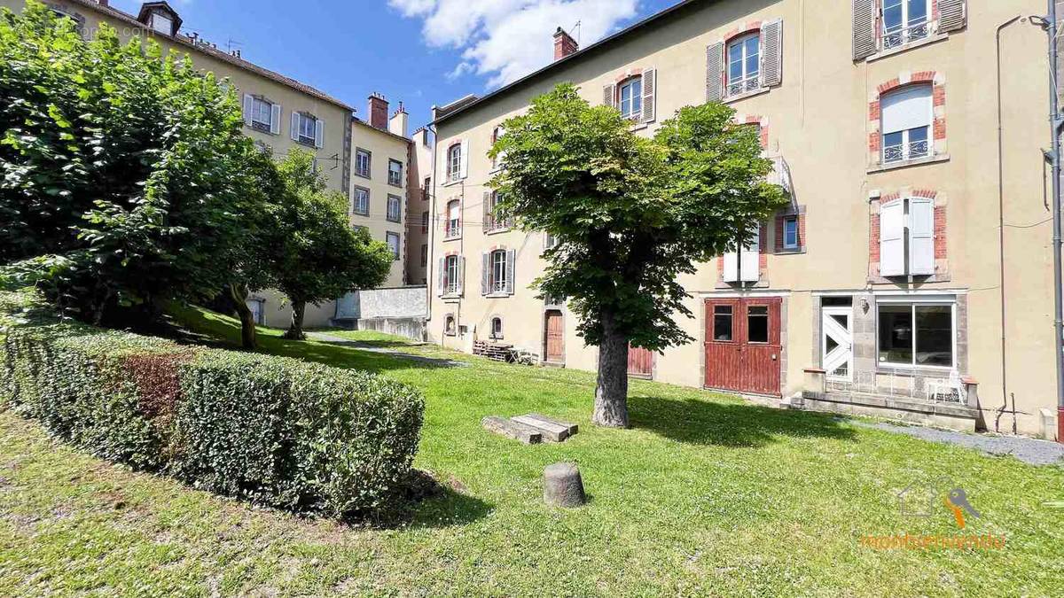 Appartement à AURILLAC