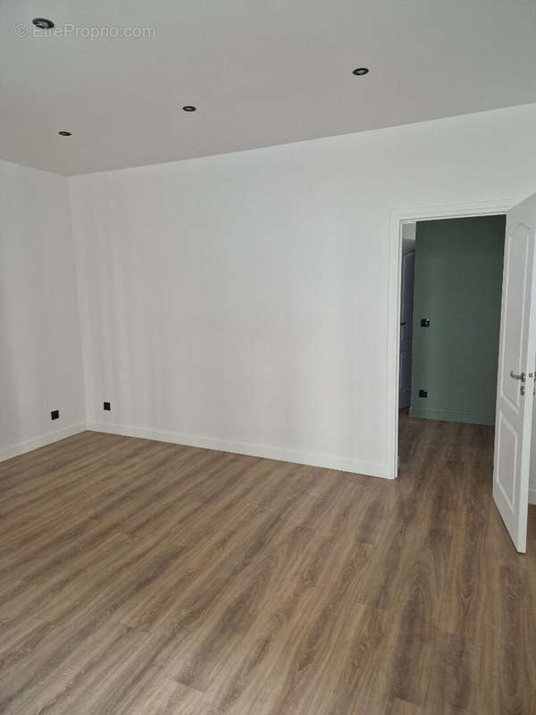 Appartement à VITRY-SUR-SEINE