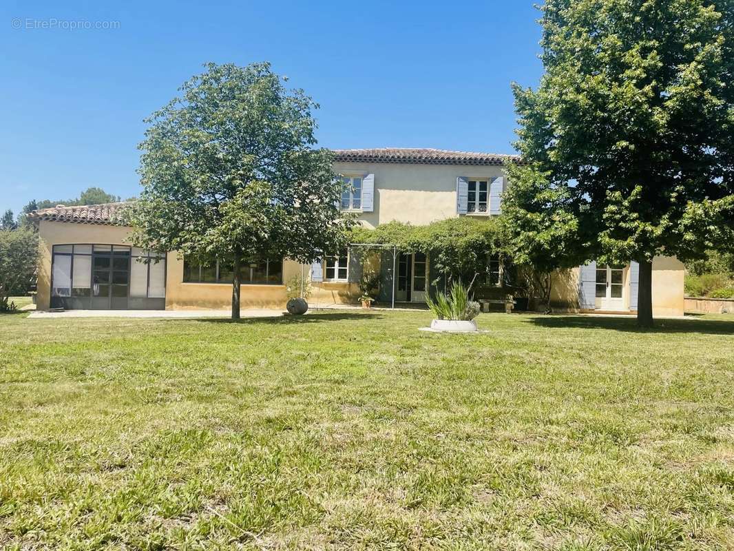 Maison à AIX-EN-PROVENCE