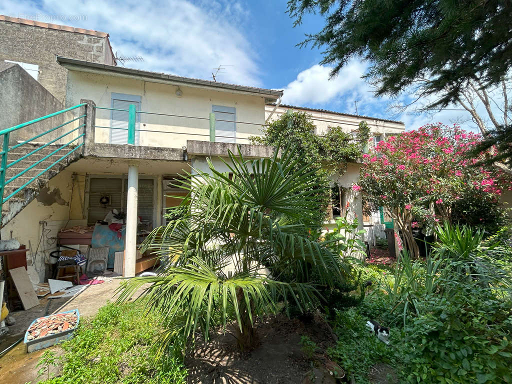 Appartement à BORDEAUX