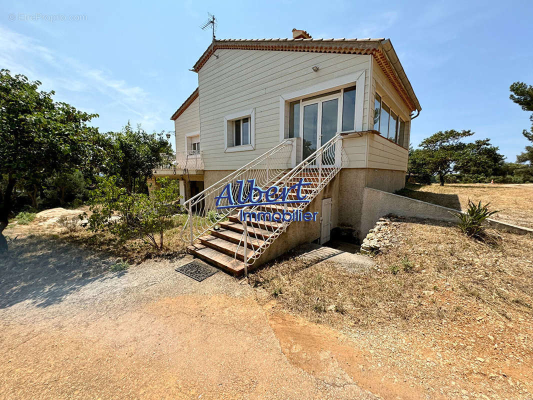 Maison à OLLIOULES