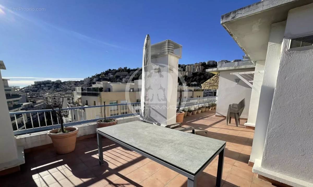 Appartement à NICE