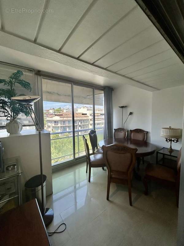 Appartement à CANNES