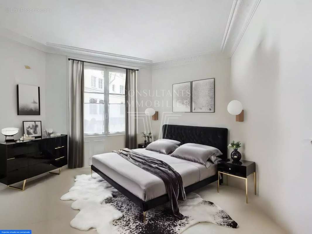 Appartement à NEUILLY-SUR-SEINE