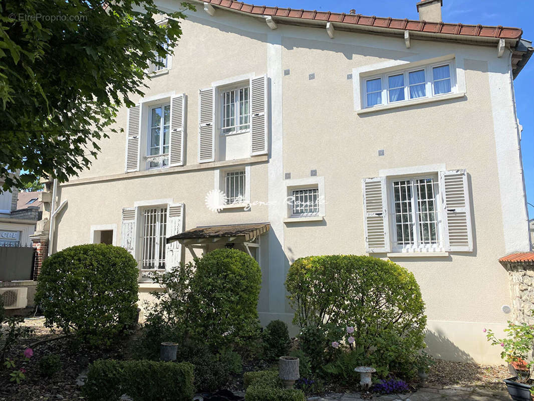 Maison à SAINT-GERMAIN-EN-LAYE