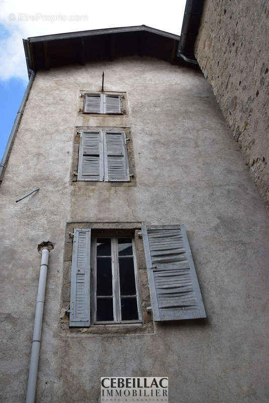 Appartement à LA CHAISE-DIEU