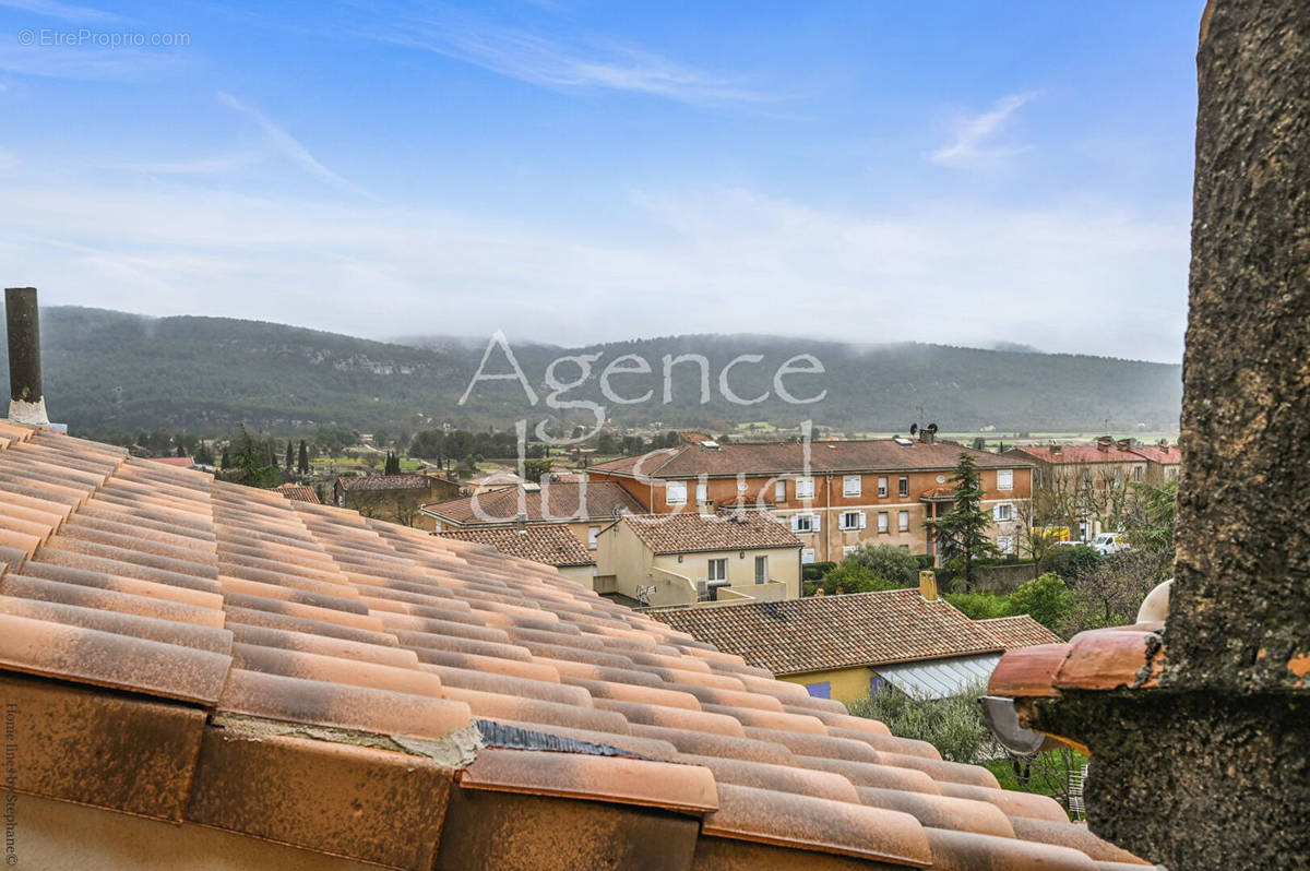 Appartement à CUGES-LES-PINS