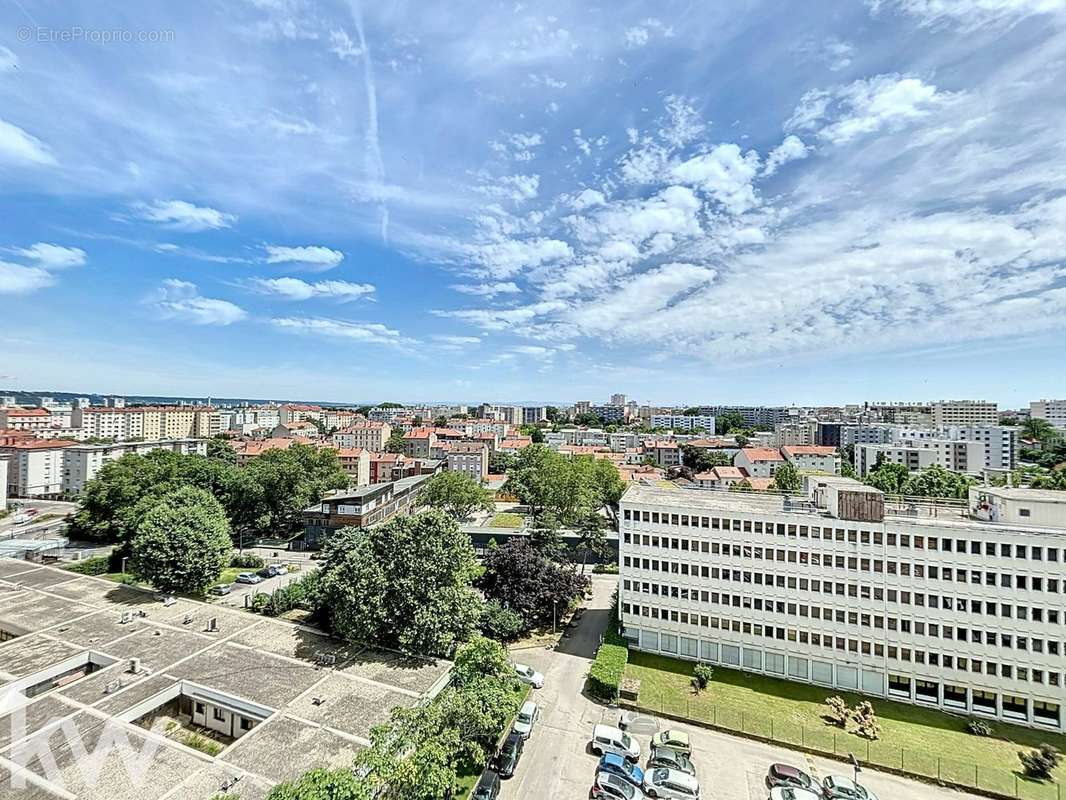 Appartement à VILLEURBANNE