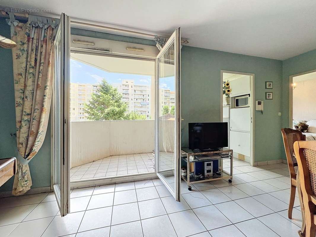 Appartement à LYON-7E