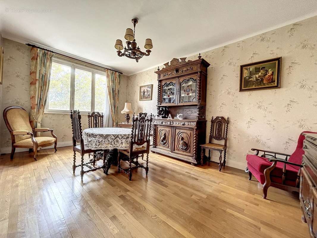 Appartement à LYON-5E