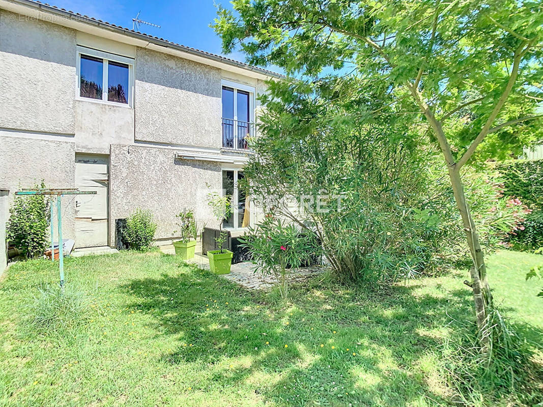 Maison à BLAYE