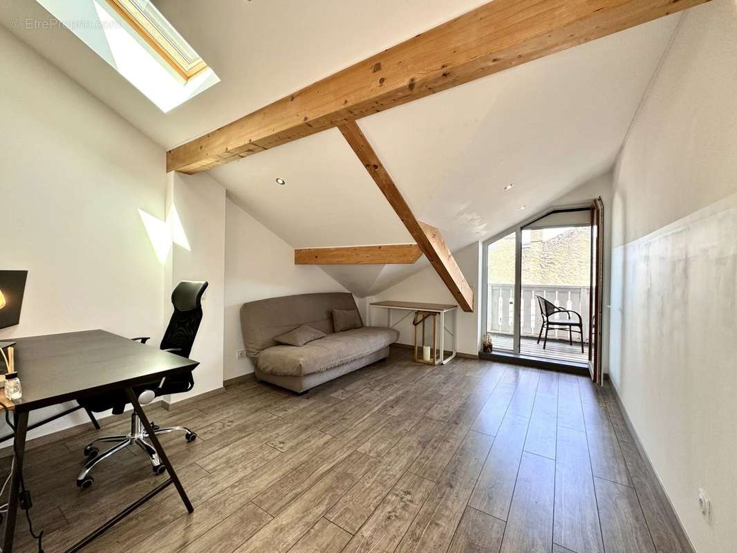 Appartement à EVIAN-LES-BAINS