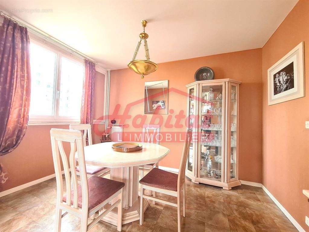 Appartement à CHELLES