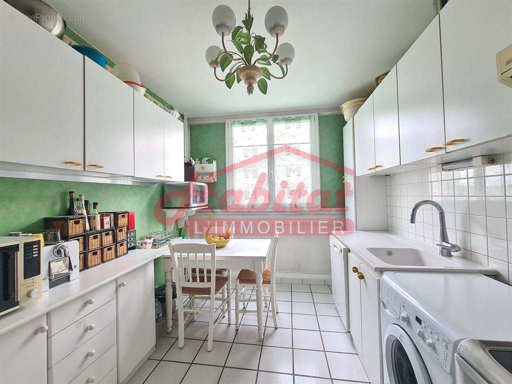 Appartement à CHELLES