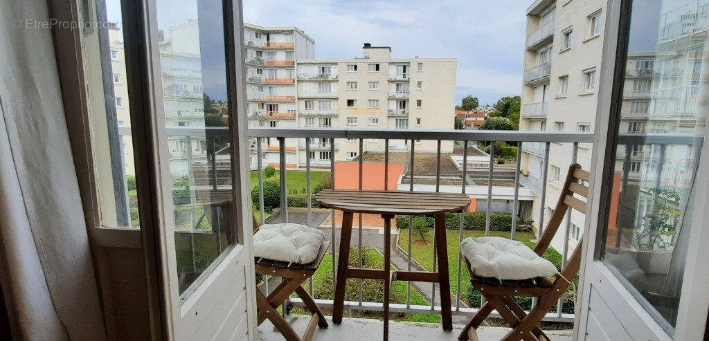 Appartement à ROSNY-SOUS-BOIS