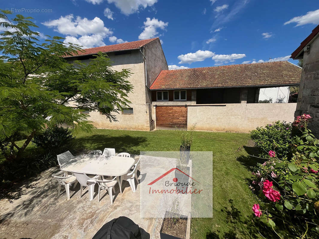 Maison à FRUGERES-LES-MINES